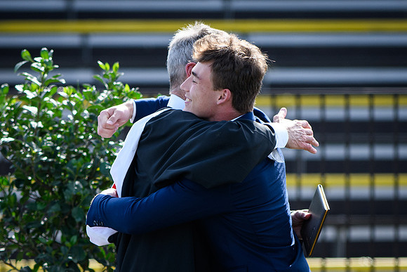 graduation22_diplomas_wkl_0704