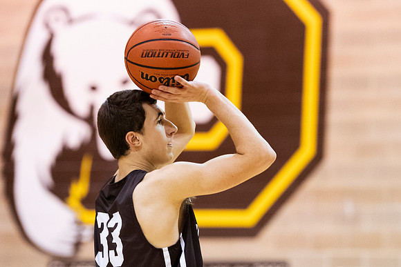 basketball_2018-12-01_dburns_1381