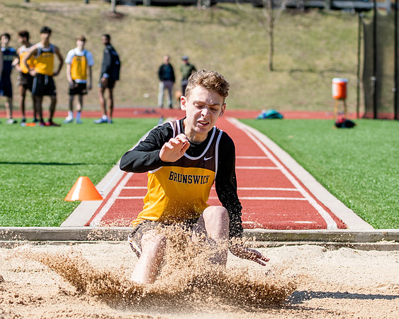 trackfield_2019-04-06_dburns_4540