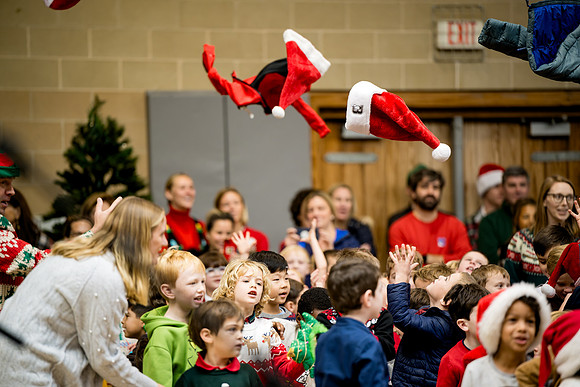 holiday_assembly24_ah_0430