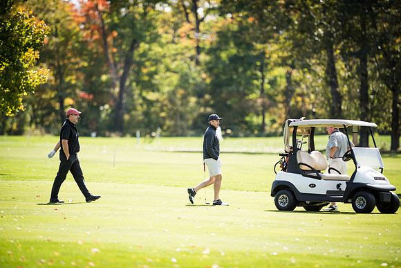 hc15_alumni_golf_wkl_5231