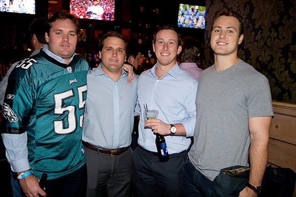 alumni_happyhour_nyc17_mkras_0009