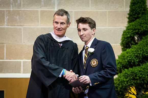 graduation19_wkl1_9944