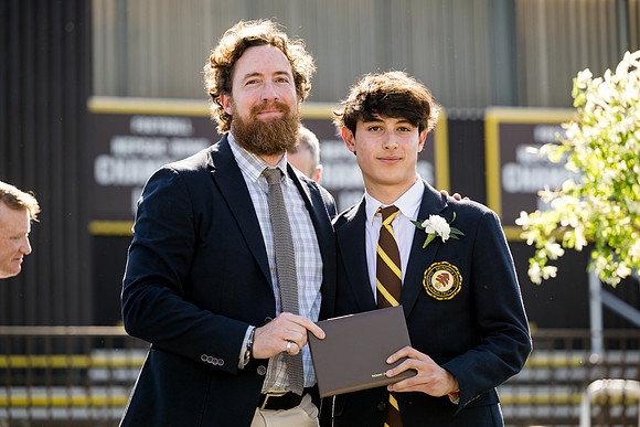 graduation24_diploma_ah_0441