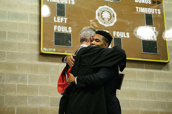 graduation19_ah_0744