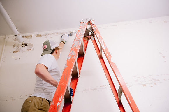 commserv19_fullercenter_hp_3562