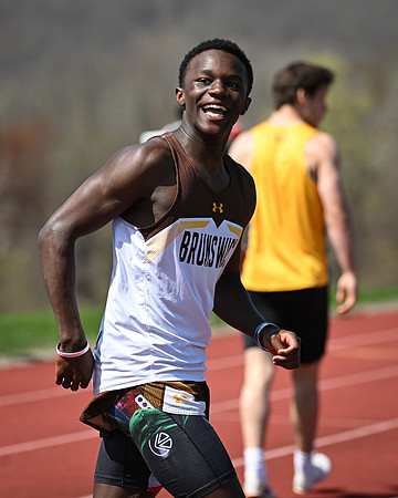 trackfield_2025-04-23_cp_2187_1