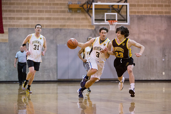 alumni_vs_varsitybball_jk_2869