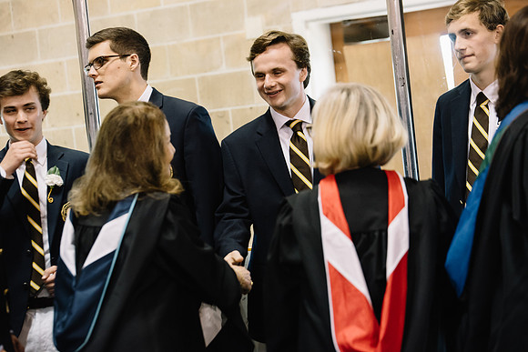 graduation16_hp_9831