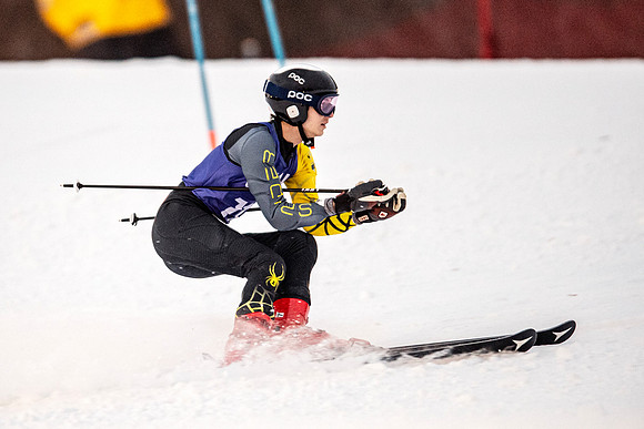 ski_2022-02-01_dburns_4068