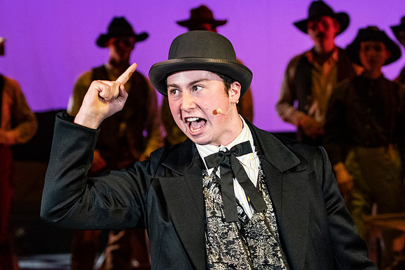 oklahoma_wintermusical_us_dburns_0435