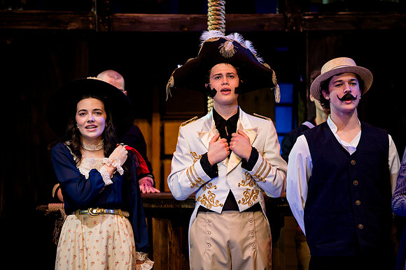 hmspinafore_springmusical25_sat1_us_ah_0431