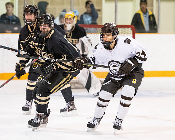 hockey_2018-12-08_dburns_2692