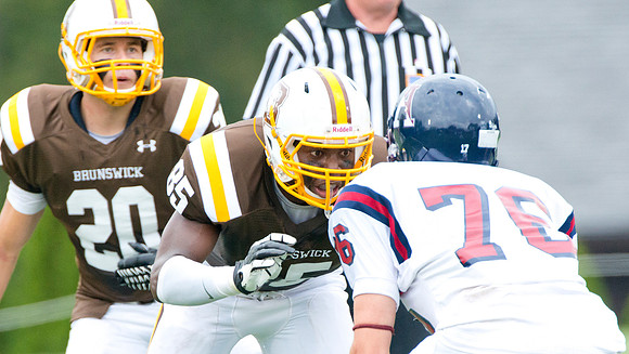football_dburns_9085