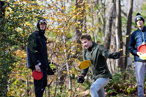 randolphvt1819_trip03_discgolf_bdf_7801