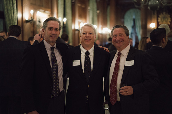 alumni_holidayparty16_jk_5110