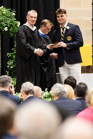graduation25_diploma_rras_0511