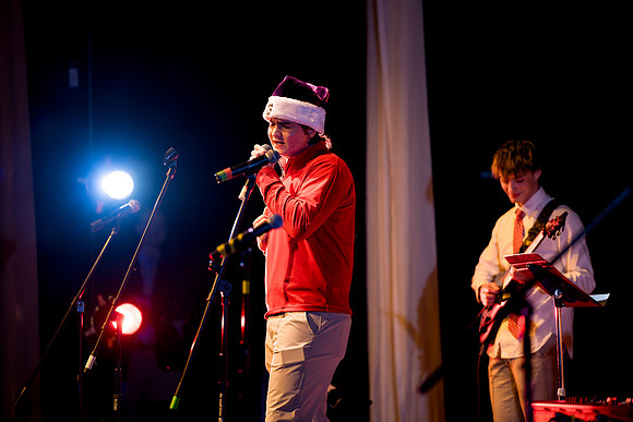 holidayconcert24_us_ah_0206