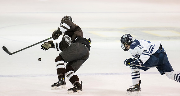 hockey_2022-03-05_nepsihasemis_dburns2_8983