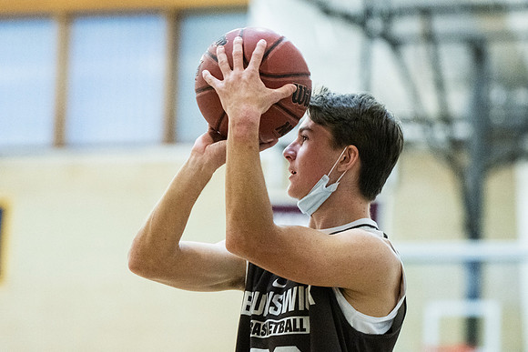basketball_3rds_2022-01-11_dburns_2298