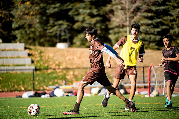 soccer_jv_2024-11-09_ah_0107