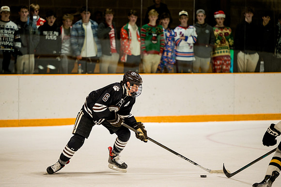 hockey_2024-12-14_ah_0119