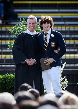 graduation22_diplomas_wkl_0688