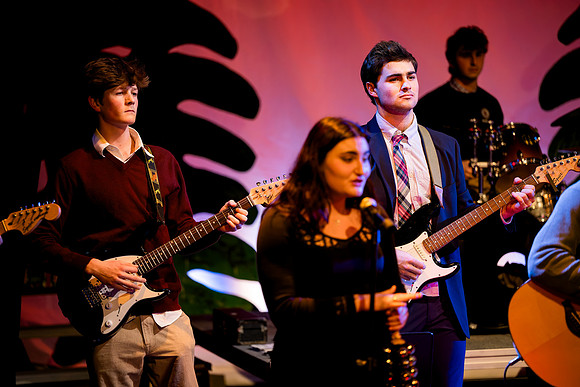 holidayconcert24_us_ah_0420