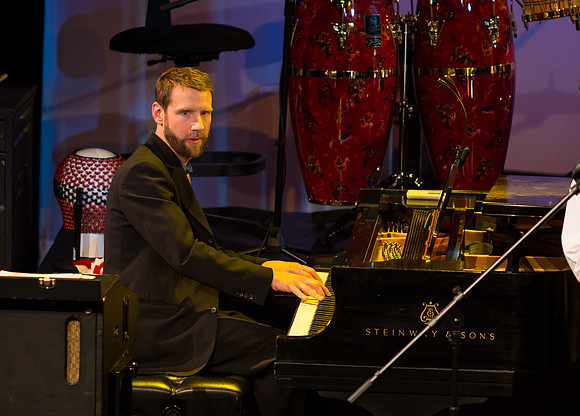 holidayconcert_us_jfess_2526