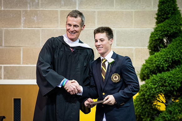 graduation19_wkl1_9731