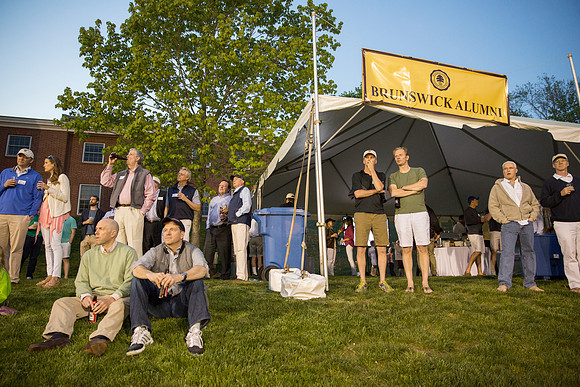 alumni_tentparty15_mgraae_0122
