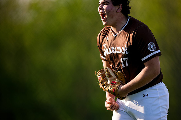 baseball_2025-05-01_ah_0231
