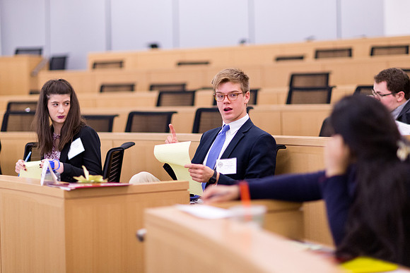 modelun18_fordham_mkras_0030