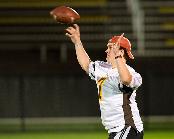 alumni_football15_dburns_6676