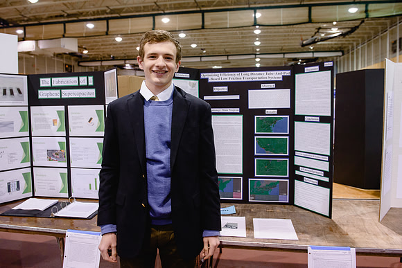 sciencefair17_us_hp_6948