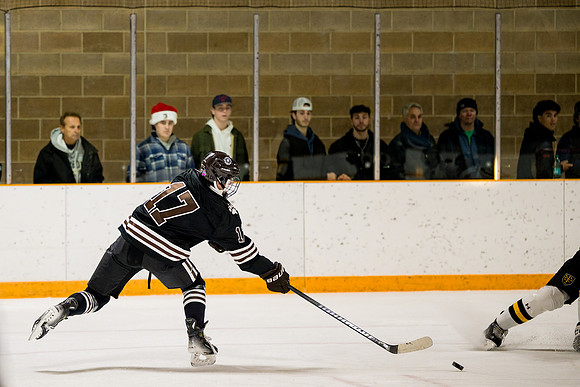 hockey_2024-12-14_ah_0234
