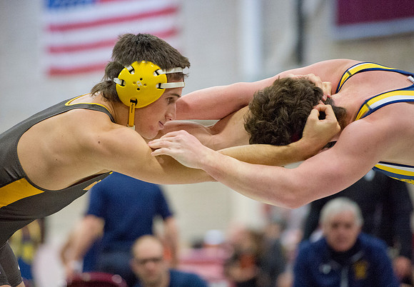 wrestling_wneiswa_champs_dburns_7628