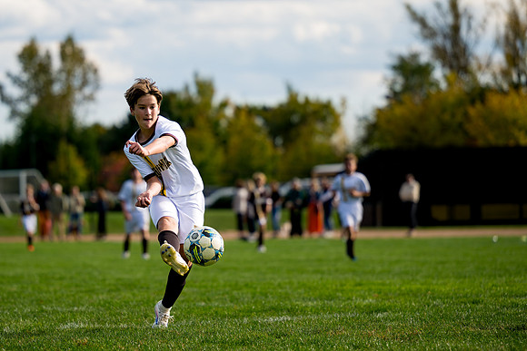 soccer_ms7b_brownwhite_2024-10-08_ah_0067