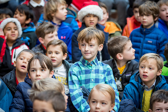 holiday_allschool16_jfess_6514