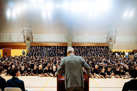 firstday24_assembly_jk_4997