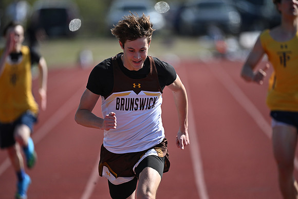 trackfield_2025-04-23_cp_3364
