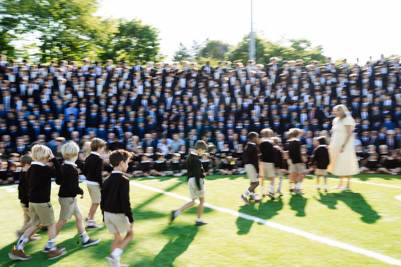firstday24_assembly_jk_5536