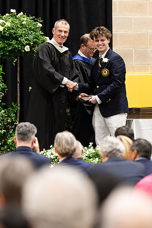 graduation25_diploma_rras_0516