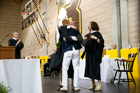 graduation19_mkras_0906