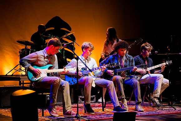 holidayconcert24_us_ah_0300