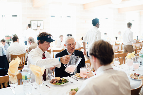 seniorfaculty_dinner16_jk_8980