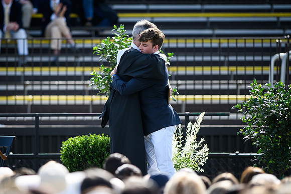 graduation22_diplomas_wkl_0325