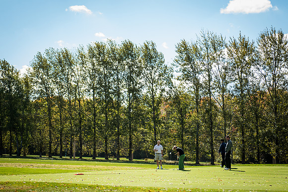 hc15_alumni_golf_wkl_5159