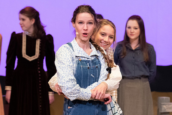 oklahoma_wintermusical_us_dburns_0302