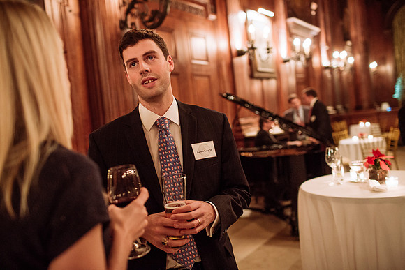 alumni_holiday14_jk_7369